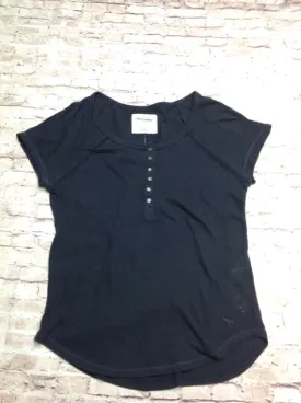 Abercrombie & Fitch Navy Top
