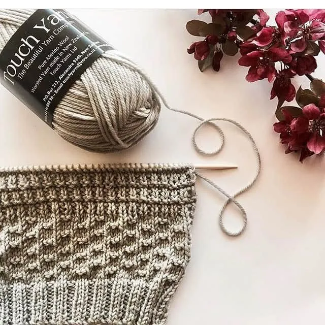 Baby Cakes Austin Cardi & Beanie #Bc64 0-18 Months Knitting Pattern