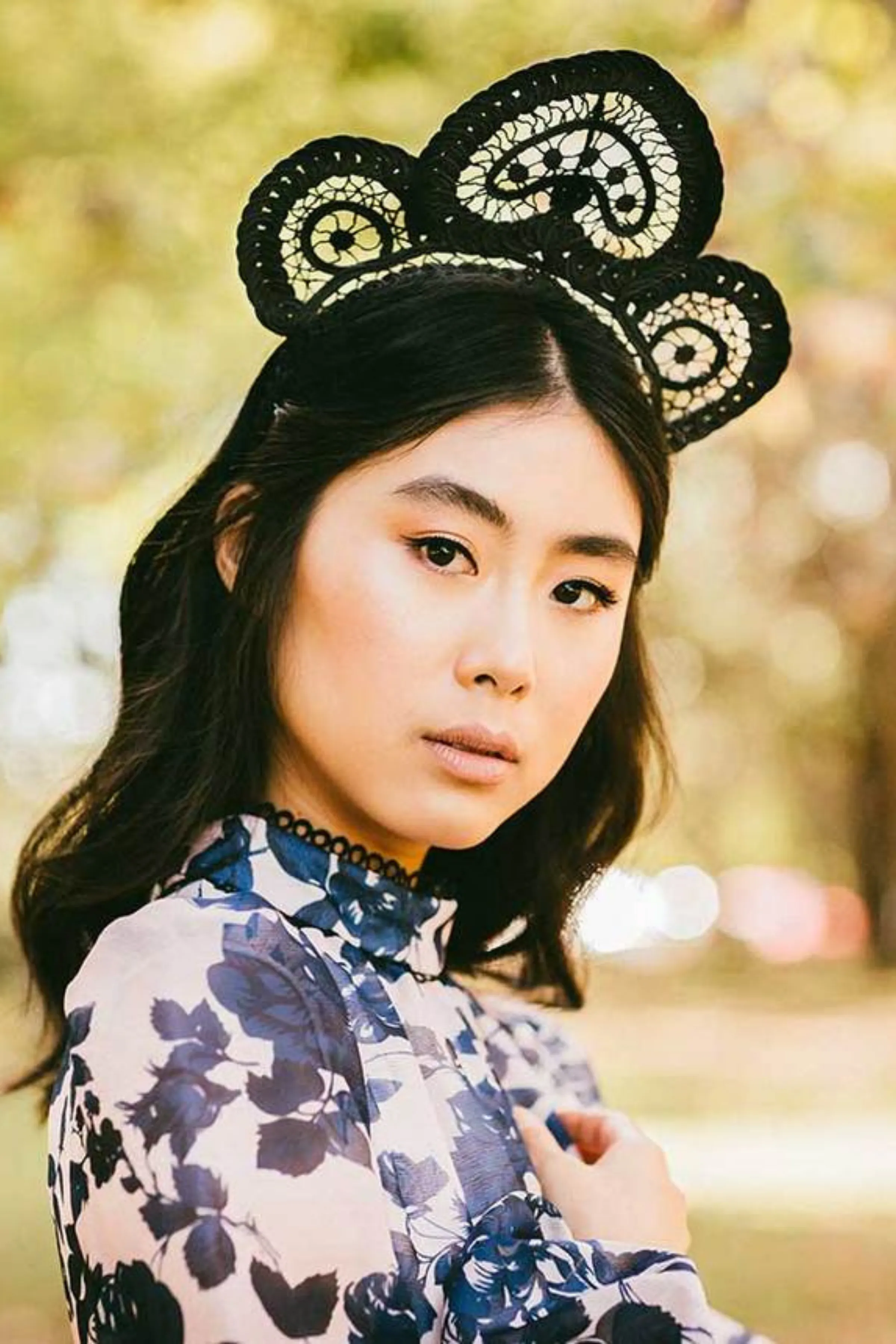 HEATHER MCDOWALL Meghan Lace Headpiece