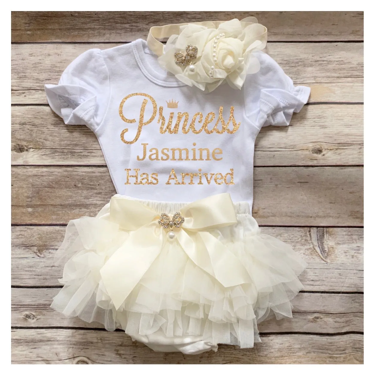 the princess has arrived - gold
