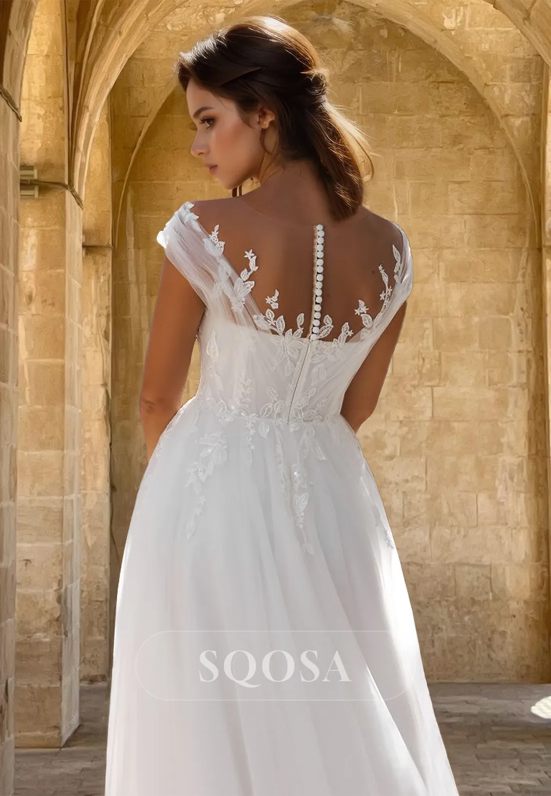 V-Neck Cap-Sleeves Pleated Tulle A-Line Wedding Dress Beaded Lace Applique Bride Gowns with Train