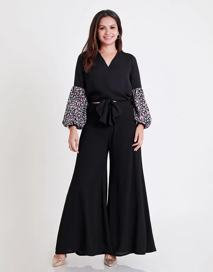 V-Neck Top with Colour Blocked Sleeves